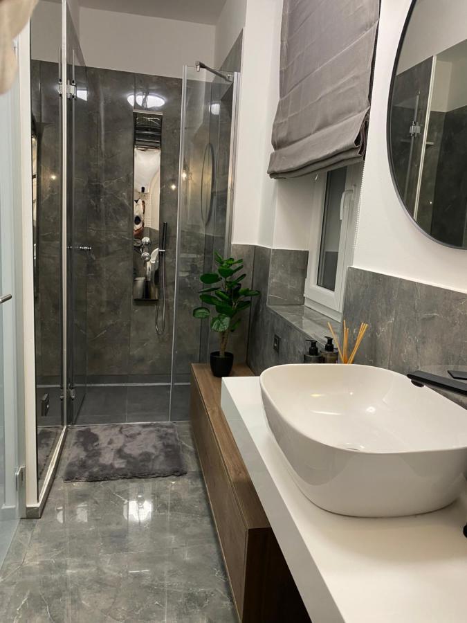 Apartman Tinea Zagreb Buitenkant foto